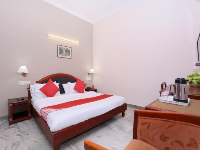 דירות Kochi Karthika Residency מראה חיצוני תמונה
